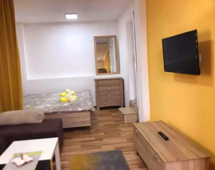Apartment - Nane 2 - Krushevo Kruševo Eksteriør billede