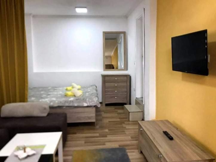 Apartment - Nane 2 - Krushevo Kruševo Eksteriør billede